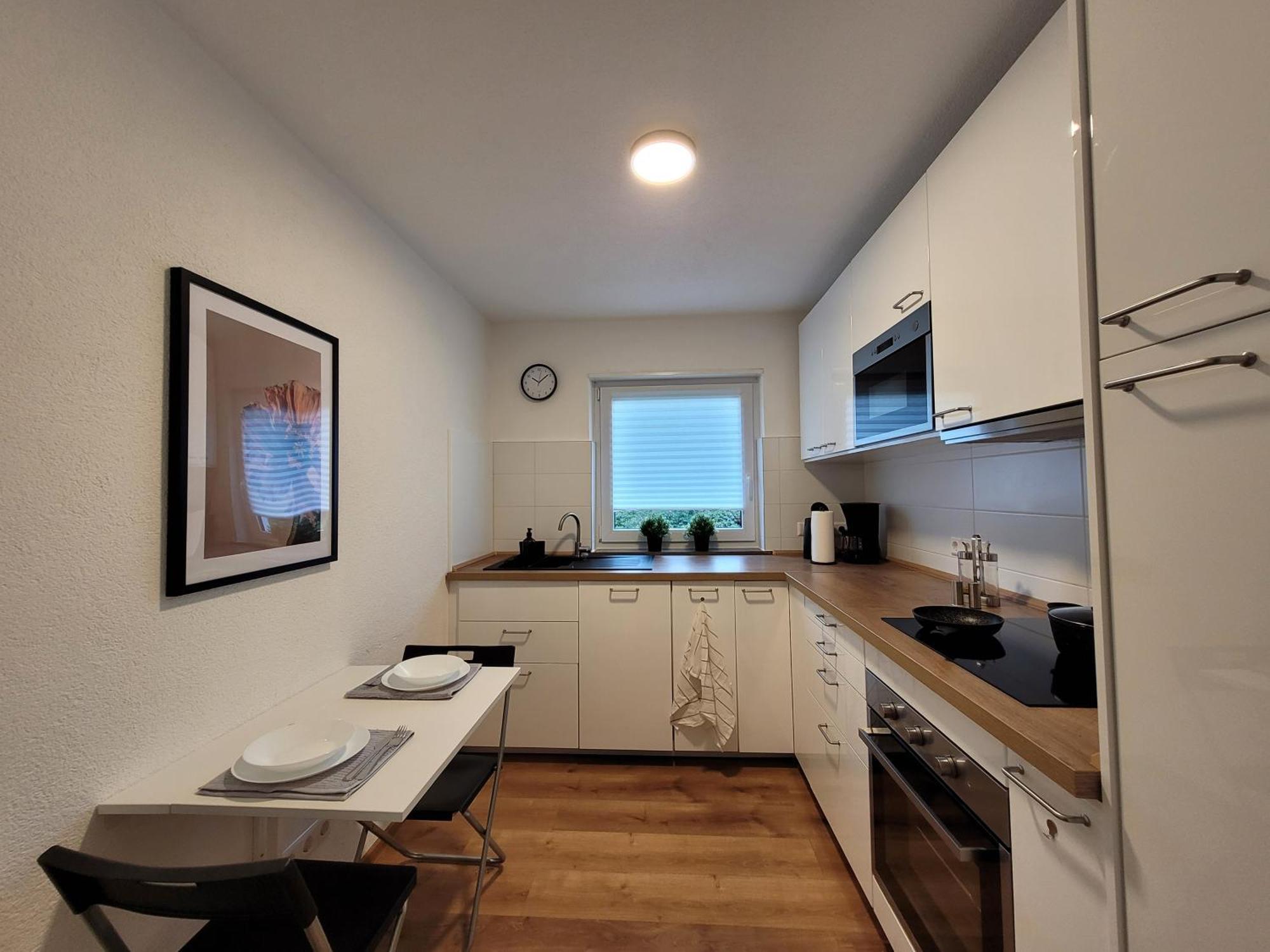 Living Flat, Eine Wohnung Mit Zwei Schlafzimmern Und Balkon Шорндорф Экстерьер фото