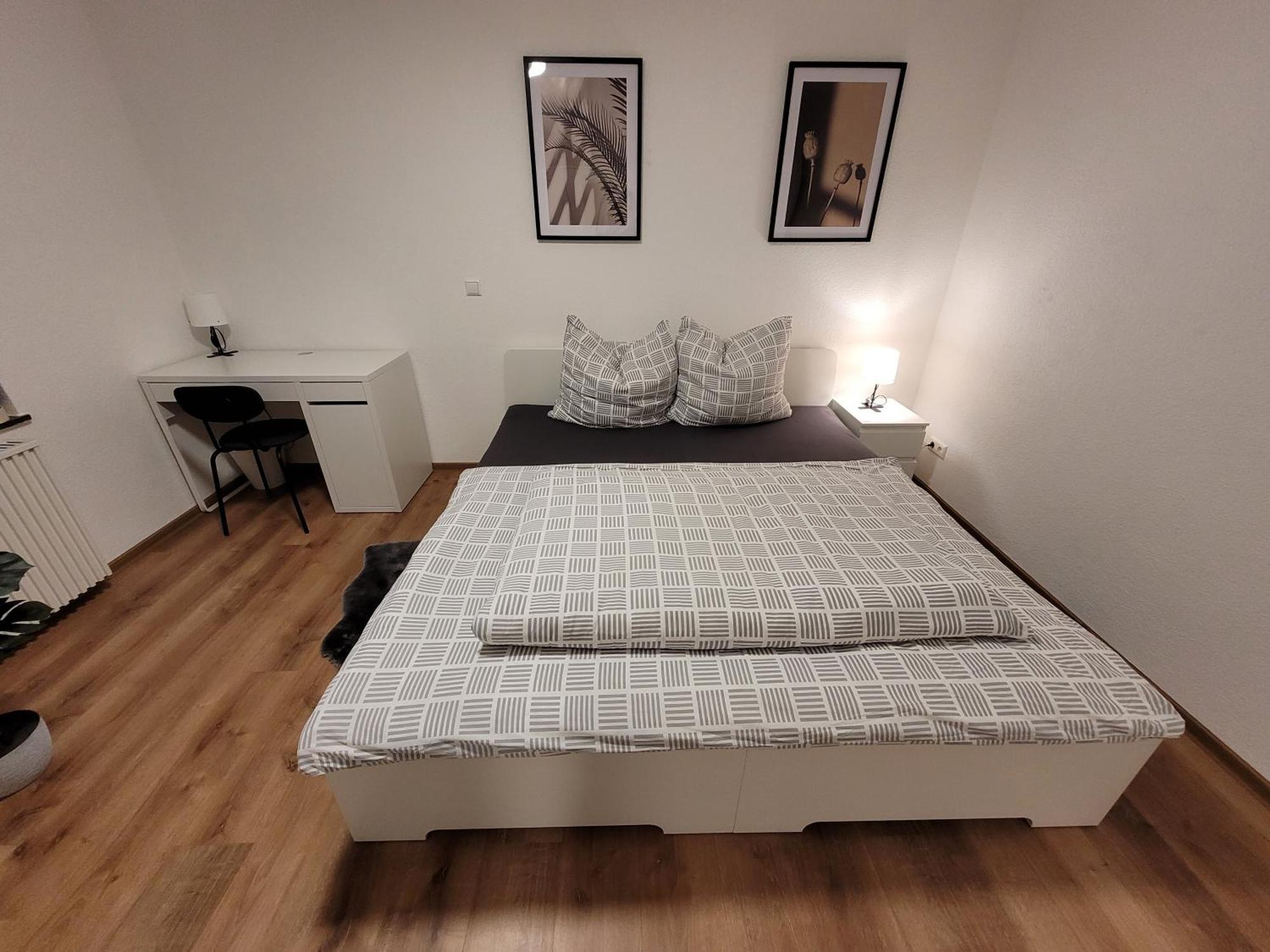 Living Flat, Eine Wohnung Mit Zwei Schlafzimmern Und Balkon Шорндорф Экстерьер фото